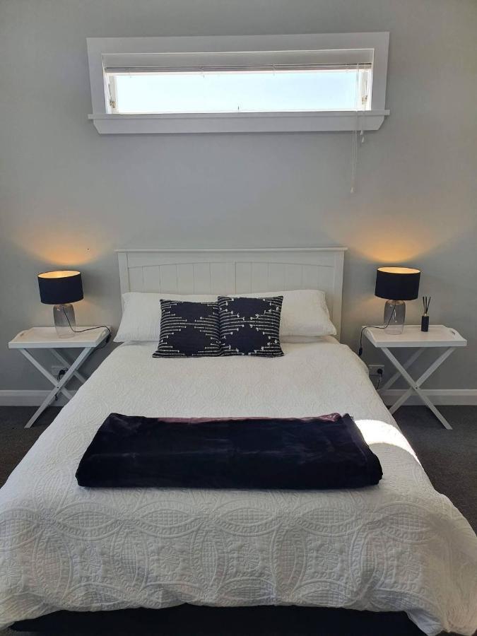 Tauranga - Big, Beautiful Villa On The Water! 외부 사진