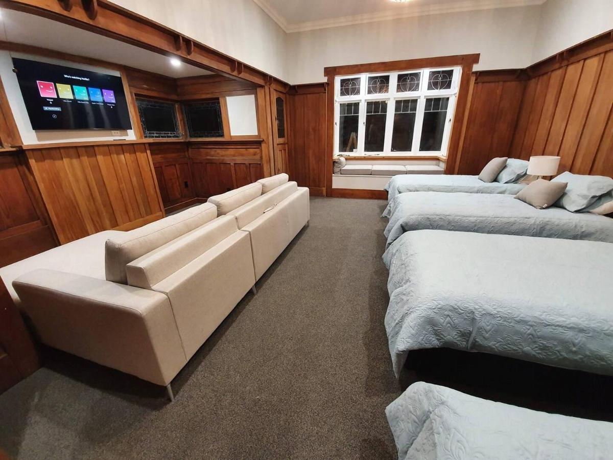 Tauranga - Big, Beautiful Villa On The Water! 외부 사진