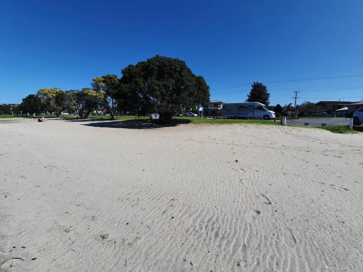 Tauranga - Big, Beautiful Villa On The Water! 외부 사진